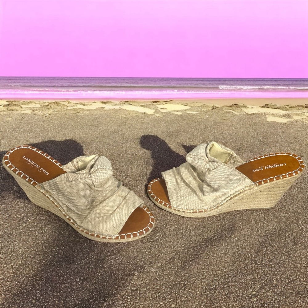 Women's Size 9.5 London Fog Beige Open Toe Summer Wedge Espadrilles Sandals Bows